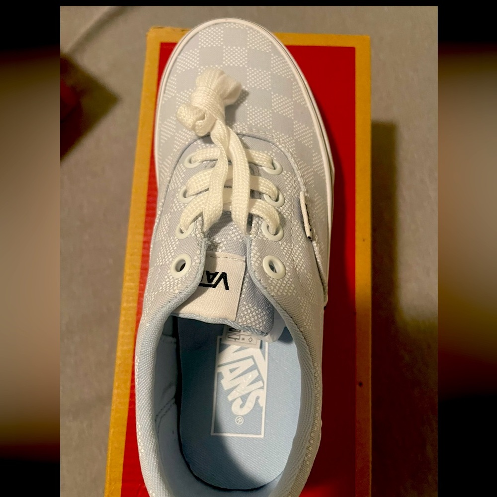 New Vans Doheny Women's Shoes White/White! NEW! Size 6